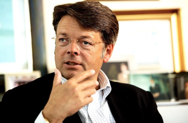 Prof. Peter Schwenkow